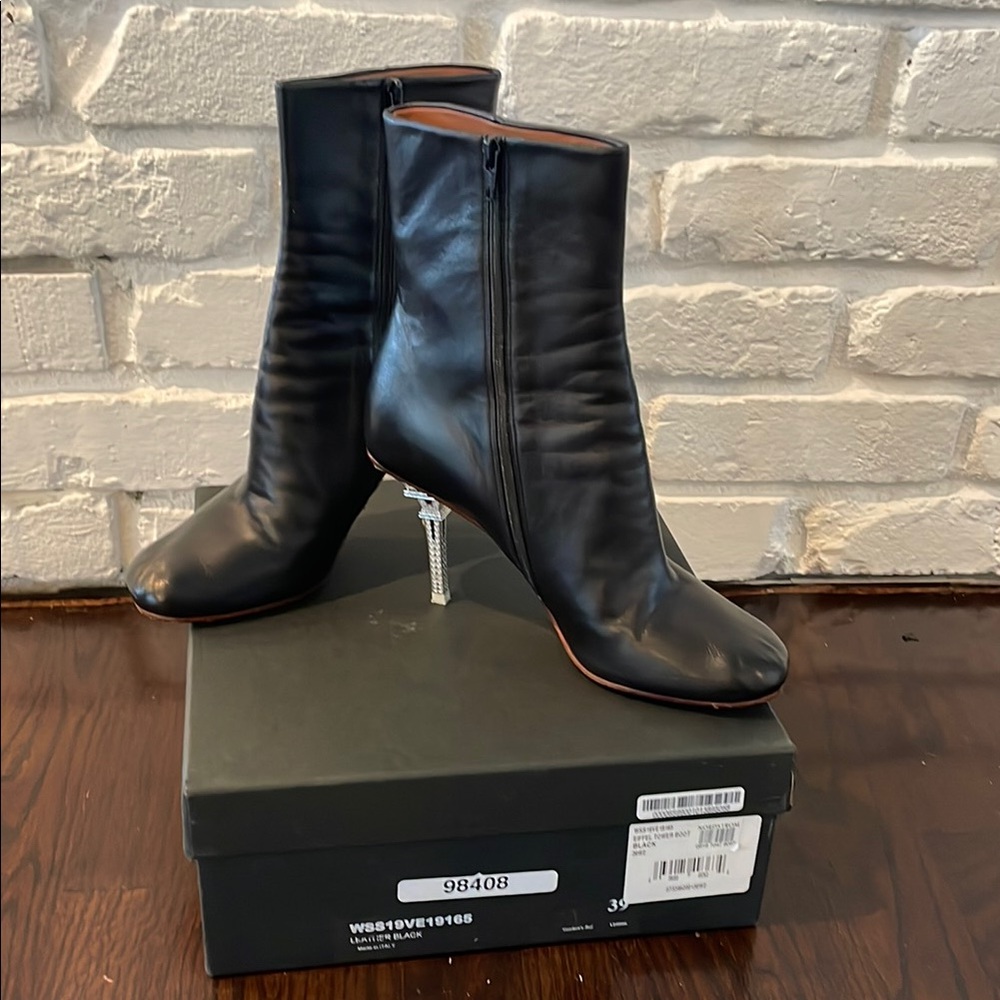 Vetements Black Heeled Boots with Stiletto Heel and Pointed Toe